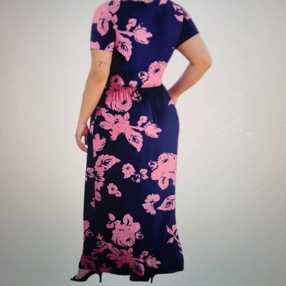 Women's Maxi Dress - Picture 3 of 6